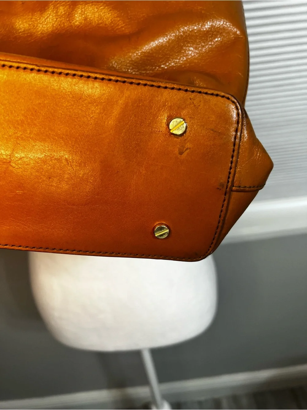 Tory Burch Leather Top Handle Bag Burch
Bombe Leather Tote brown - Picture 10 of 16